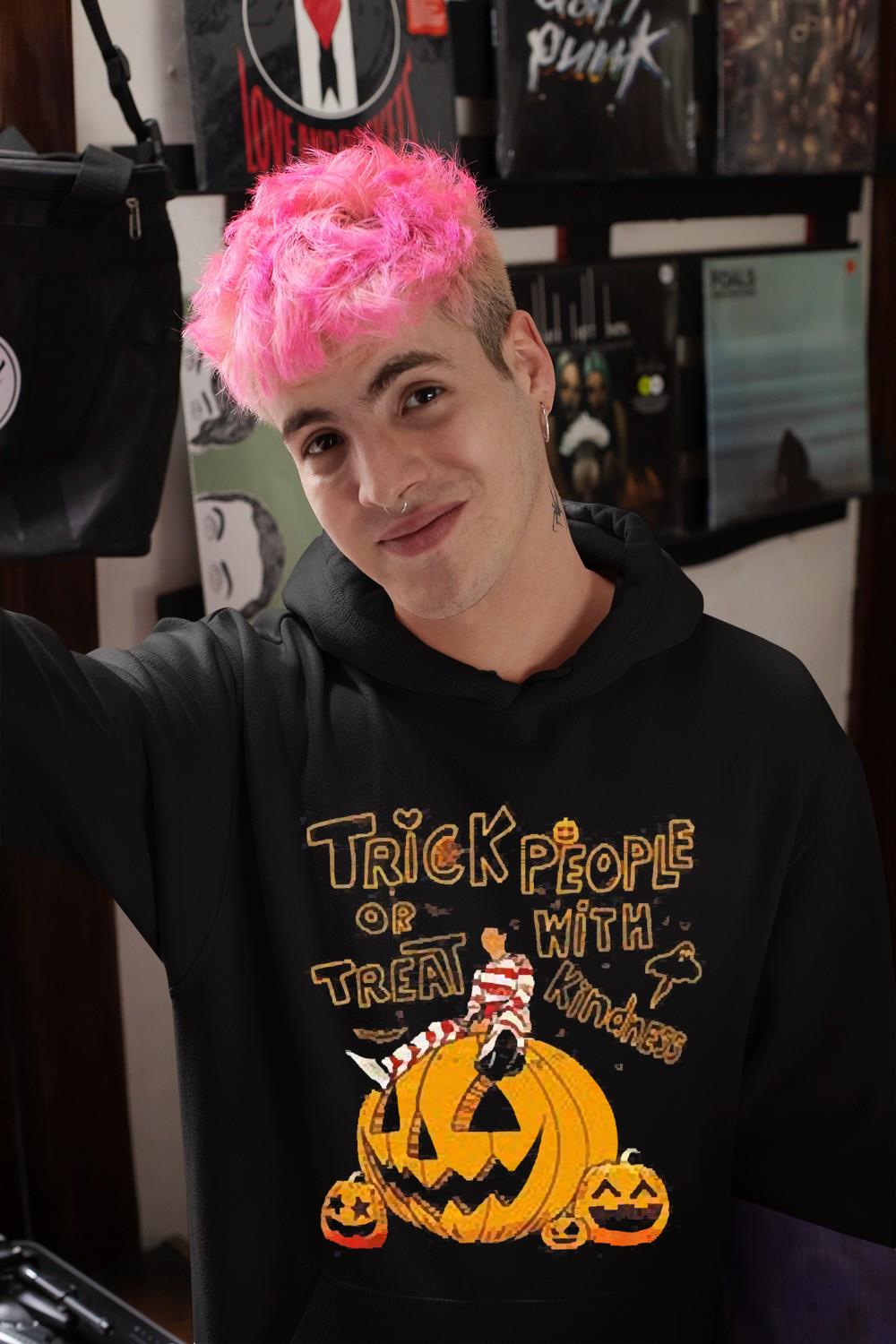 Harry Styles trick or treat people with kindness Harryween shirt