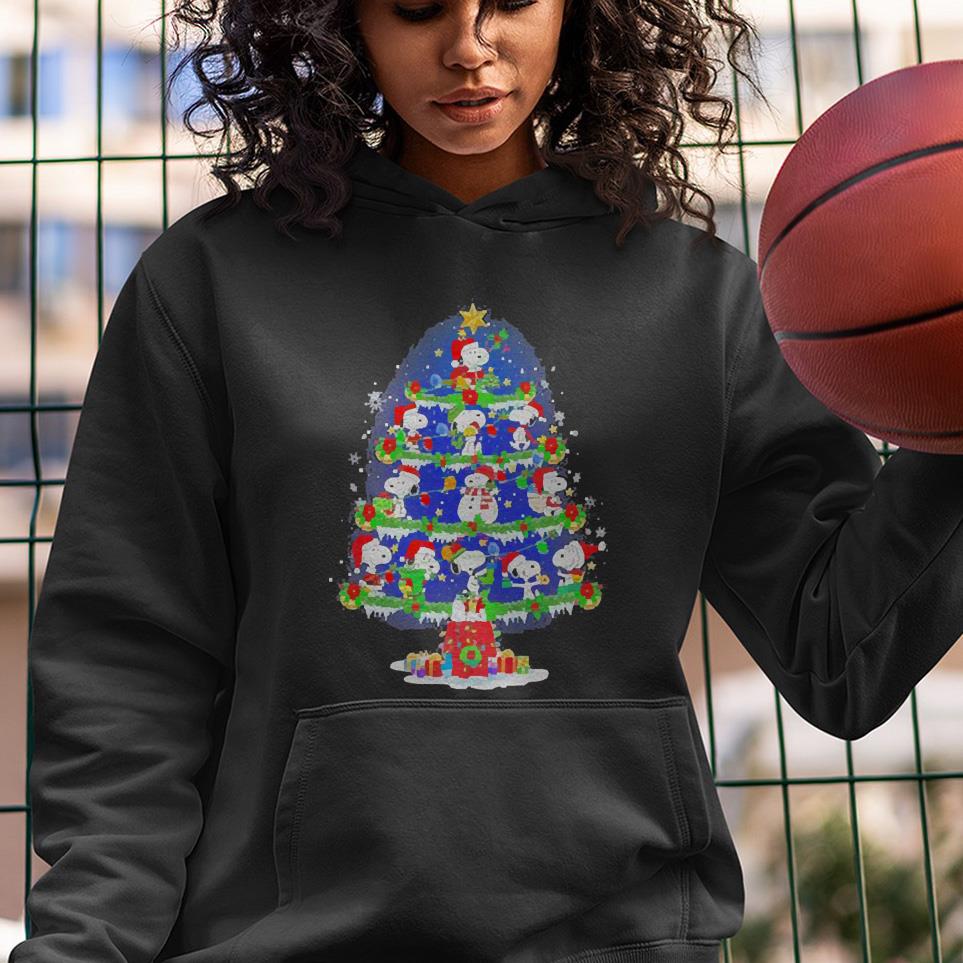 Santa Snoopy Xmas Tree 2022 Merry Christmas shirt