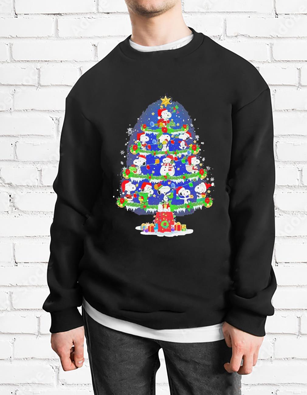 Santa Snoopy Xmas Tree 2022 Merry Christmas shirt