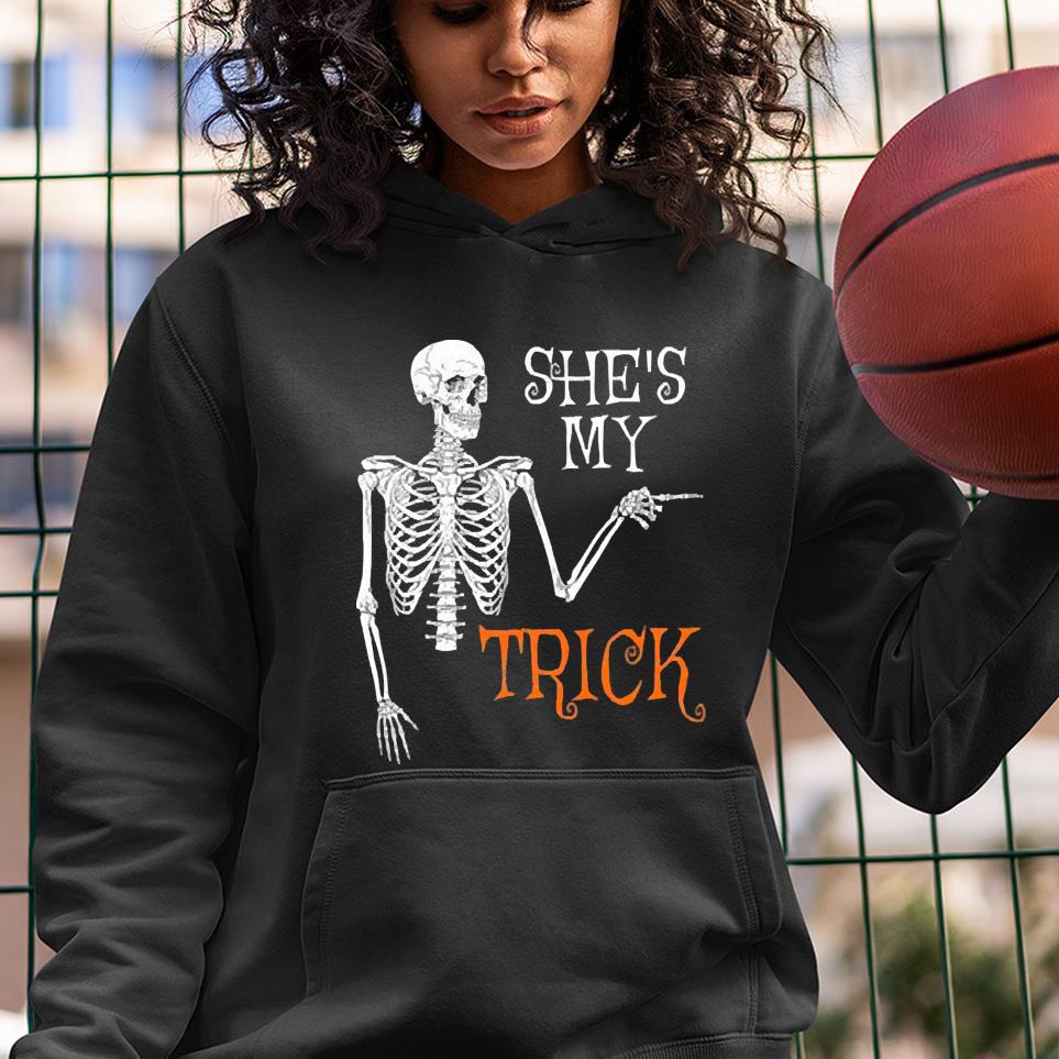 Shes My Trick Funny Skull Halloween Couple Treat Shirt