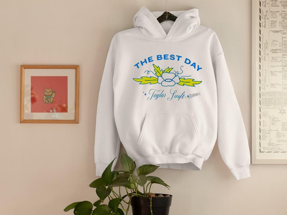 hh154 the best day crewneck taylor swift shirt hoodie - The Best Day Crewneck Taylor Swift Shirt