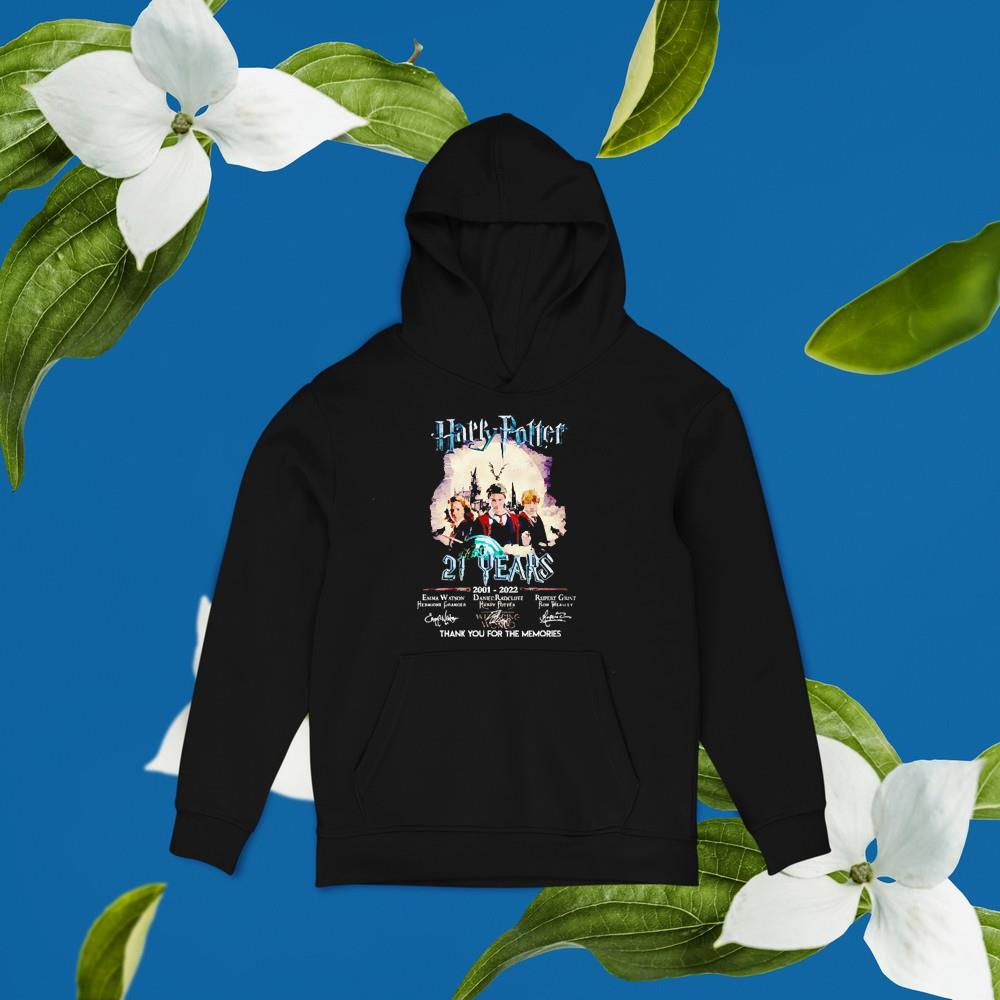hh224 harry potter 21 years 20012022 thank memories signatures shirt hoodie - Harry Potter 21 years 2001-2022 thank memories signatures shirt