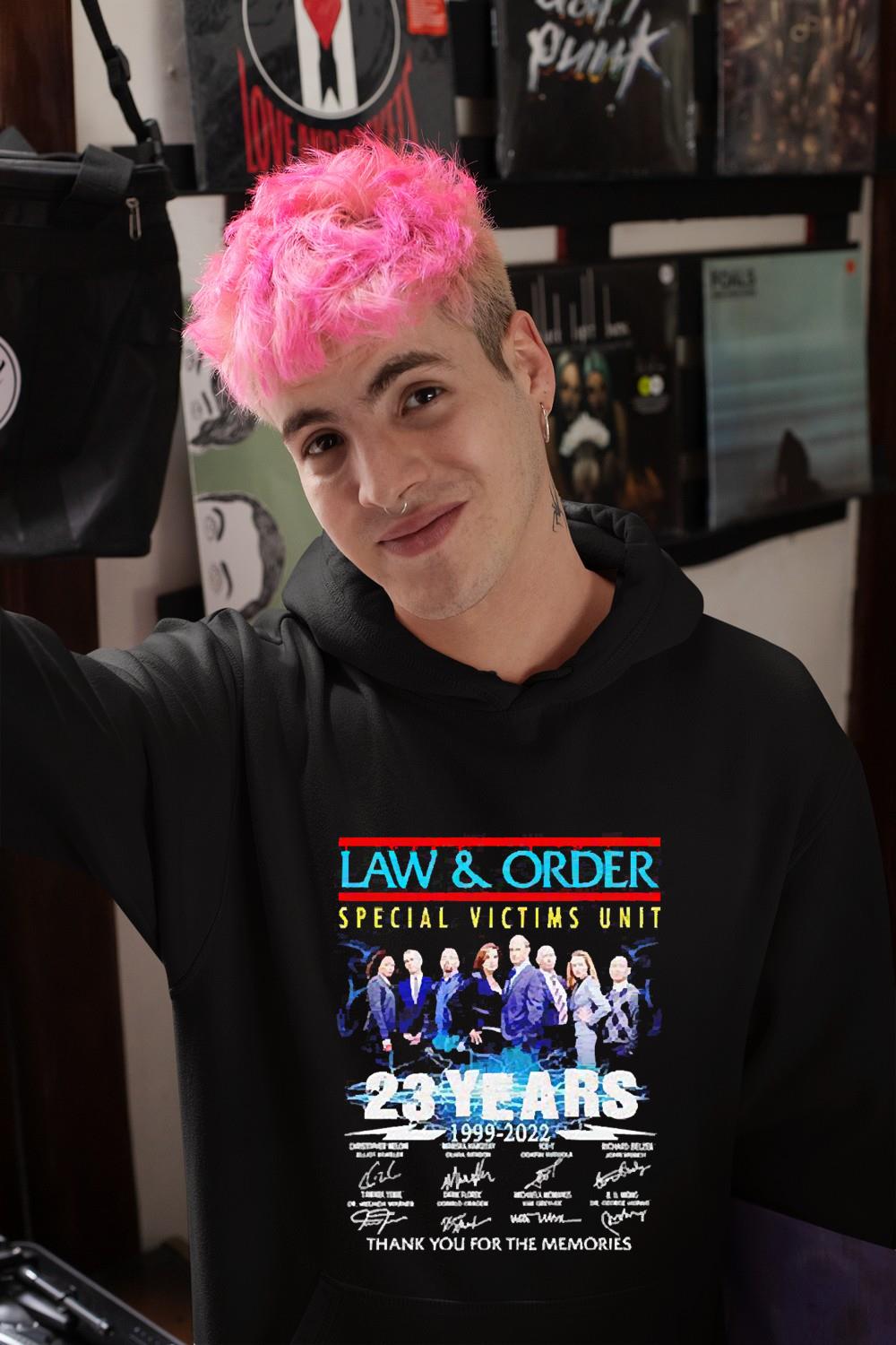 hh263 law and order special victims unit 23 years 1999 2022 signatures shirt hoodie - law and Order special victims unit 23 years 1999 2022 signatures shirt
