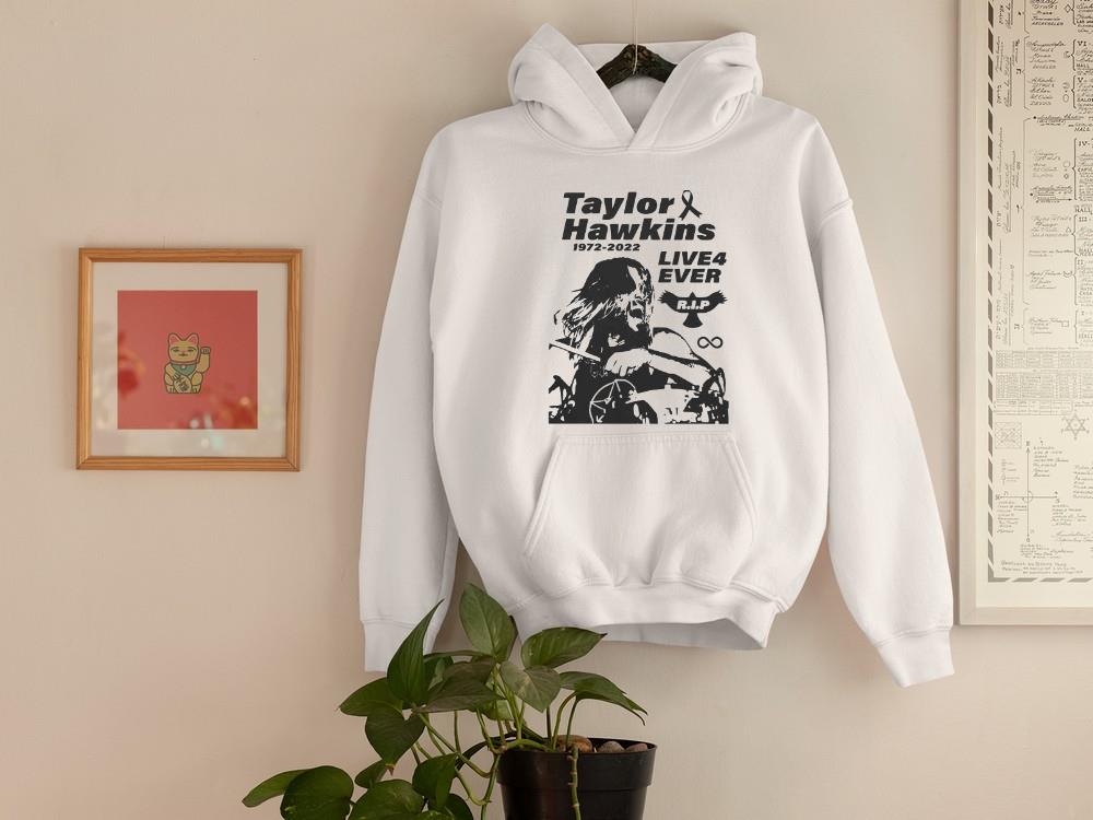 Rip Taylor Hawkins 1972 2022 live forever shirt 1 POLICEMANTEE NEWS
