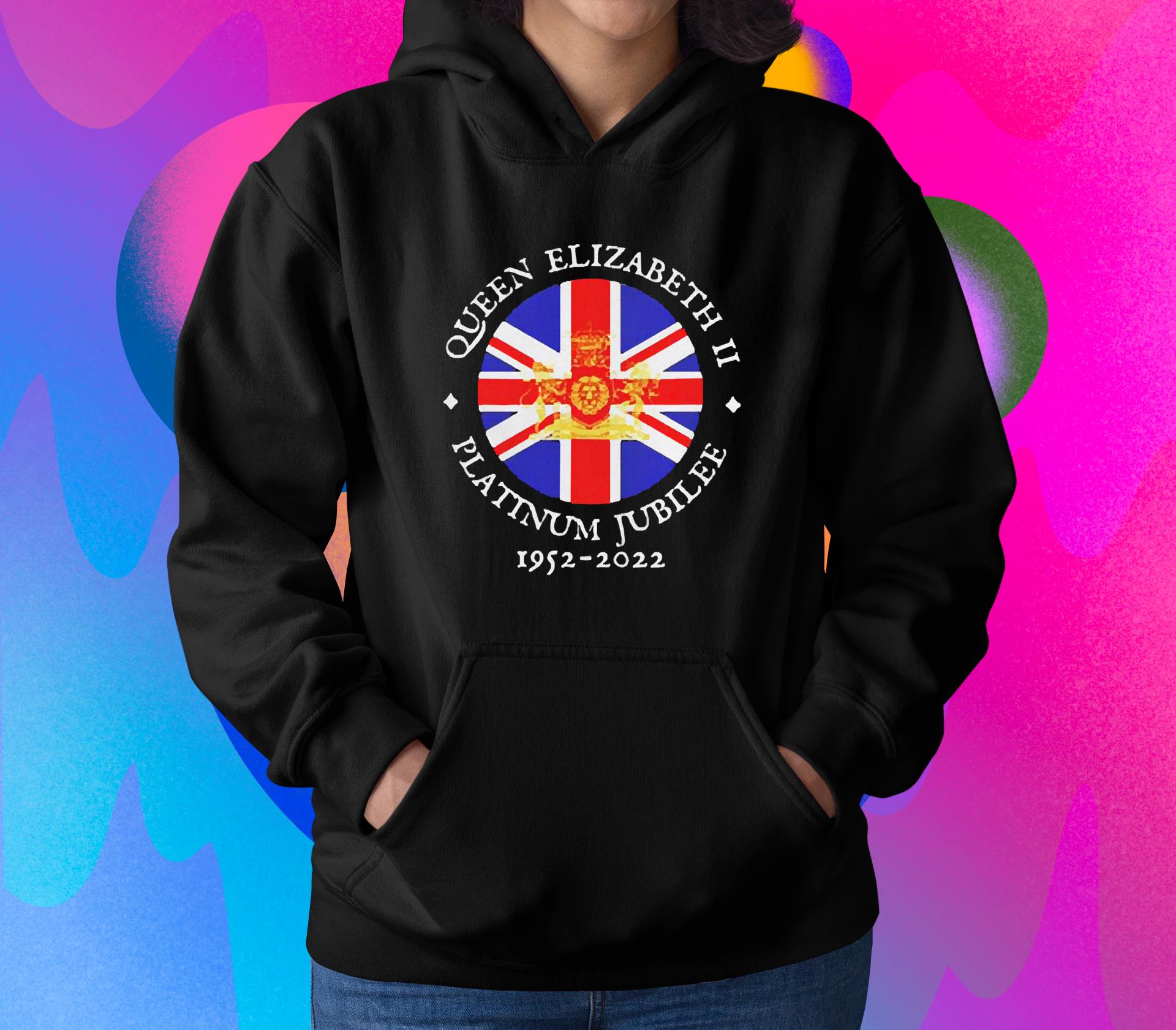 hh86 the queen s platinum jubilee 70 years 19522022 celebration british monarch queen elizabeth ii shirt hoodie - The queen’s platinum jubilee 70 years 19522022 celebration british monarch queen elizabeth iI shirt