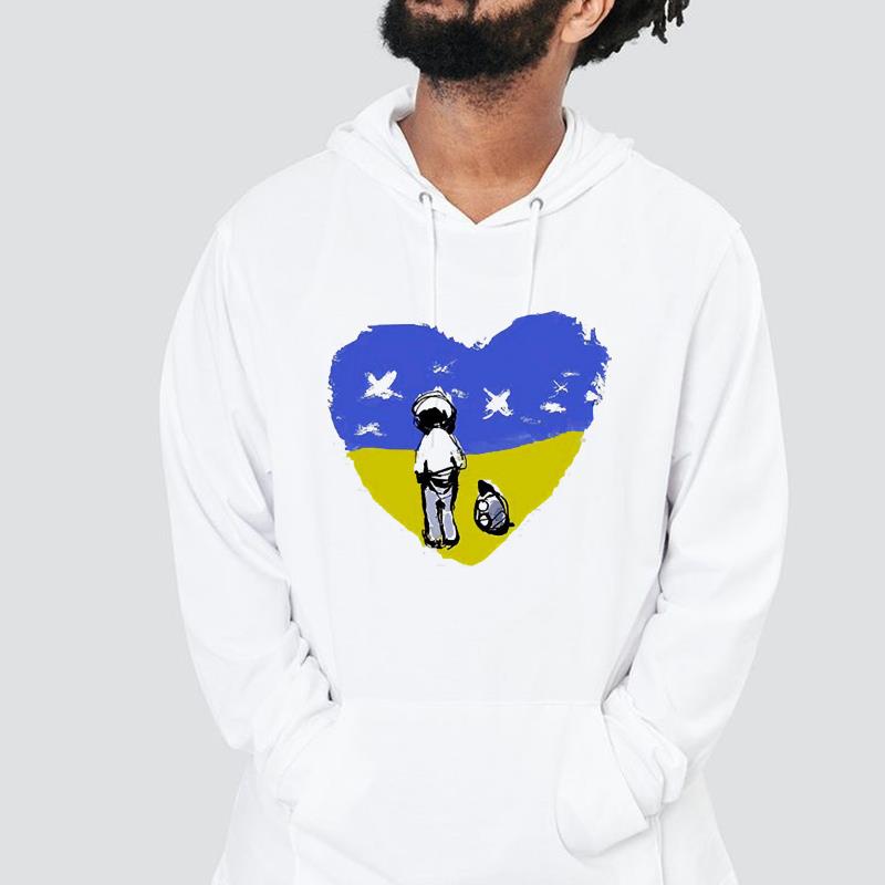 hue163 in support of choose love to ukraine shirt hoodie - In support of Choose Love to Ukraine shirt