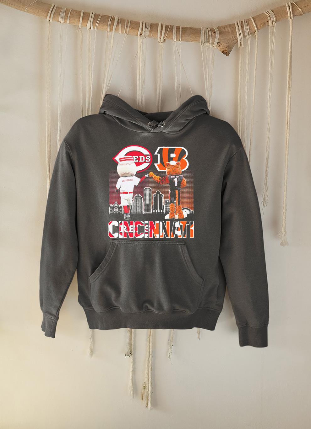 Mr Redlegs Cincinnati Reds And Who Dey Cincinnati Bengals Of Cincinnati Sport Shirt 1