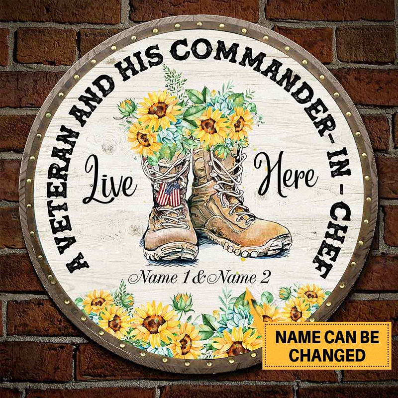 hue301 a veteran and his commander customized round wood sign a veteran and his commander customized round wood sign - A Veteran And His Commander Customized Round Wood Sign