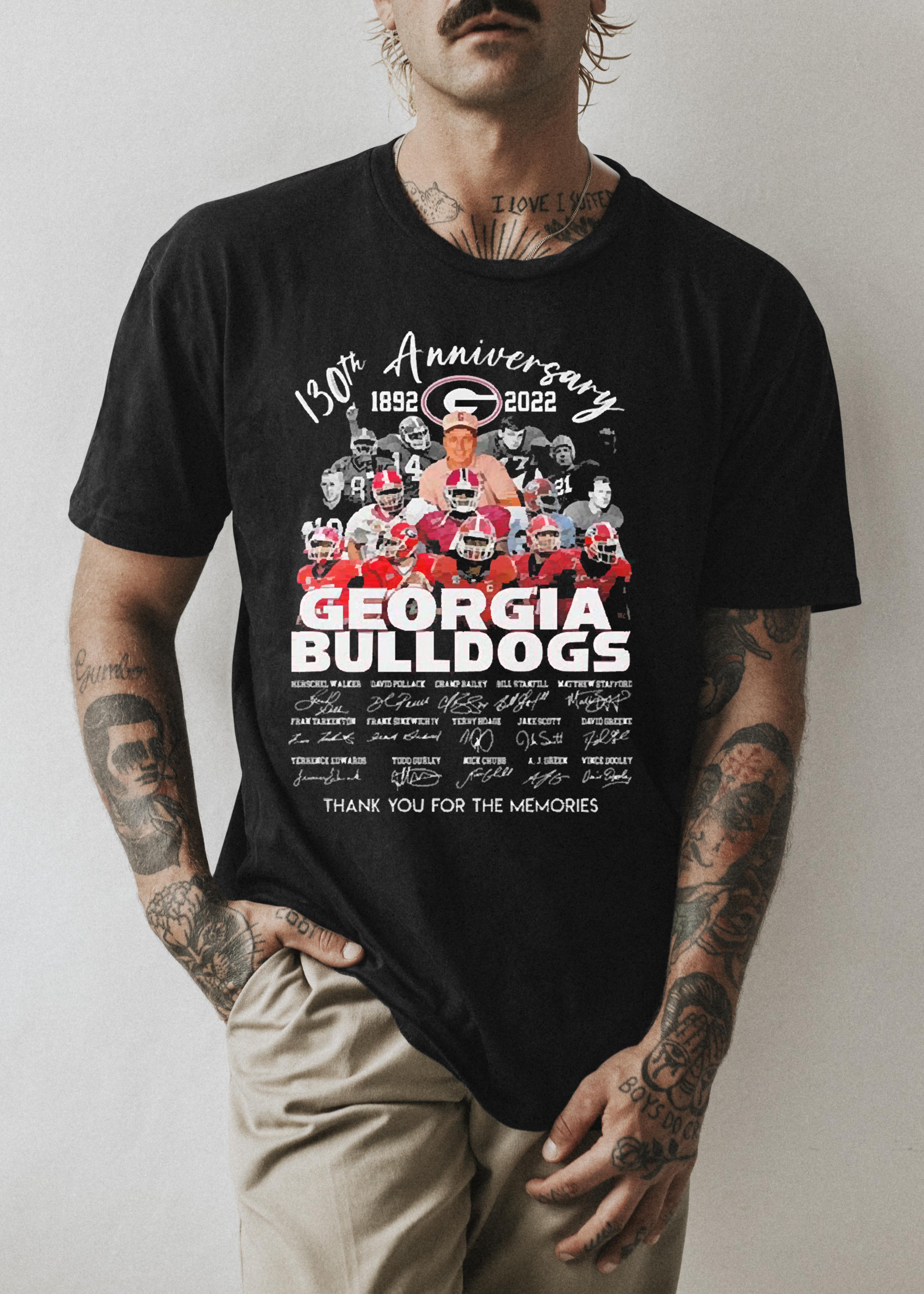 l512 georgia bulldogs 130th anniversary 18922022 thank you for the memories signatures men s shirt hoodie - Georgia Bulldogs 130th Anniversary 1892-2022 Thank You For The Memories Signatures Men’s Shirt